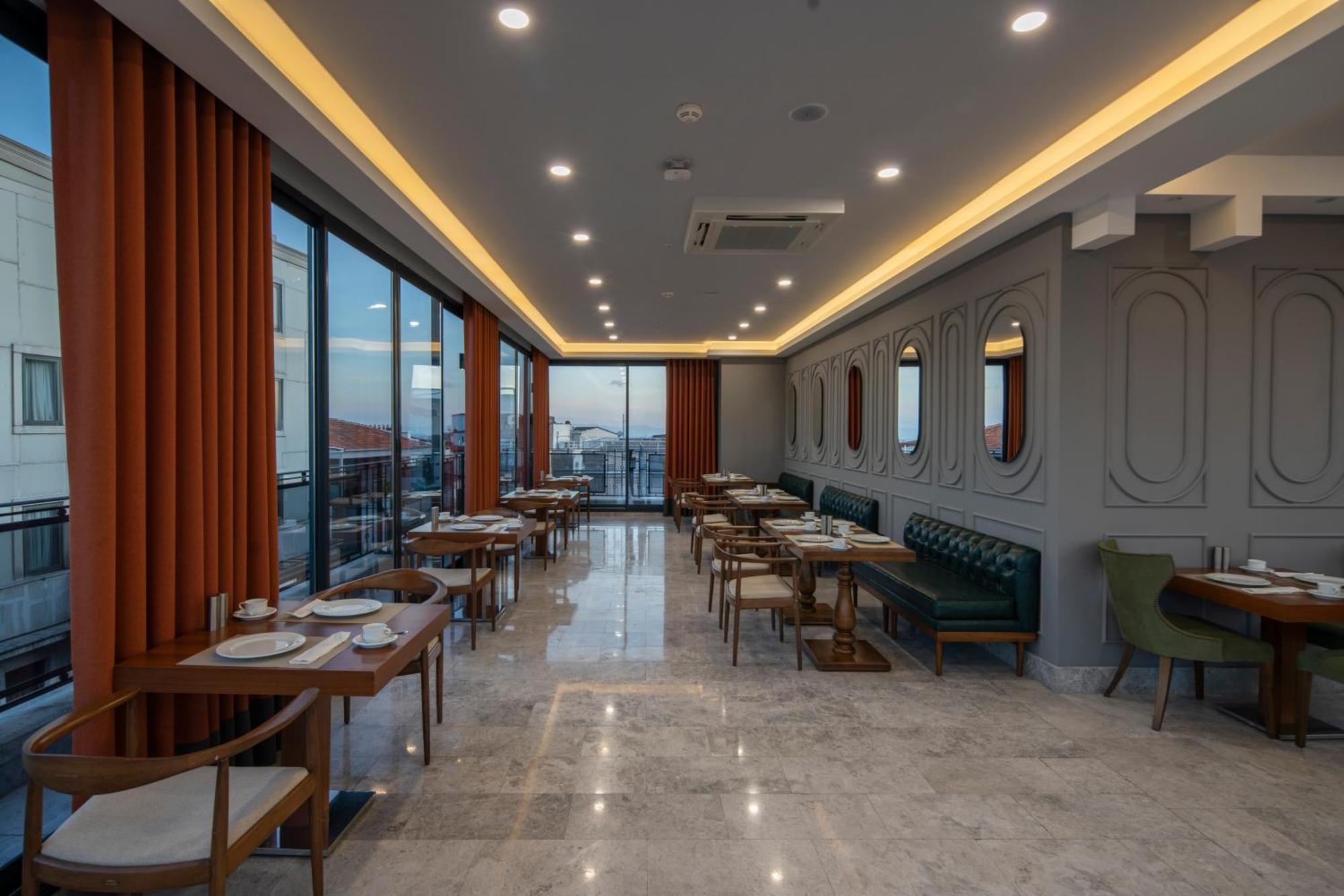 Akka Lush Hotel Taksim Istanbul Exterior photo
